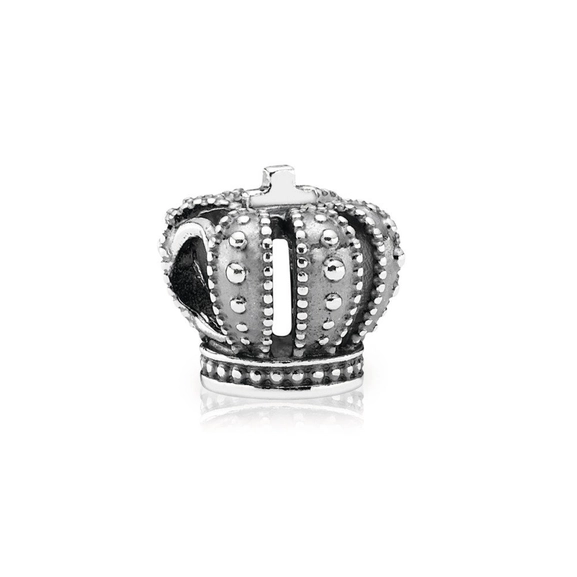 Majestic Crown Hela - PANDORA - Suuri valikoima & ilmainen lahjapaketointi - Nordicspectra.fi