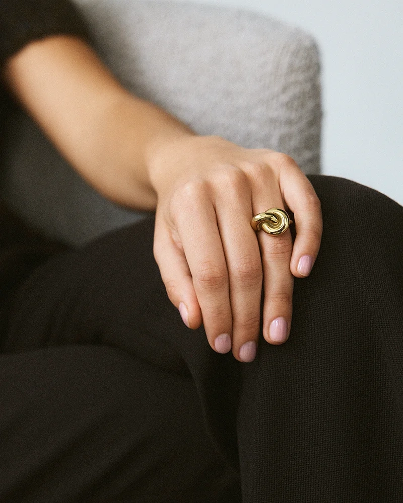 Edblad-Redondo-Ring-Gold-CU-122597-2
