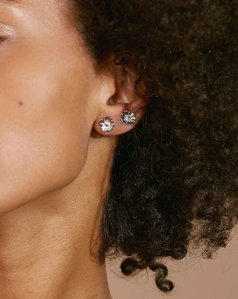 Floral Studs S Steel - Edblad - Snabb frakt & paketinslagning - Nordic Spectra