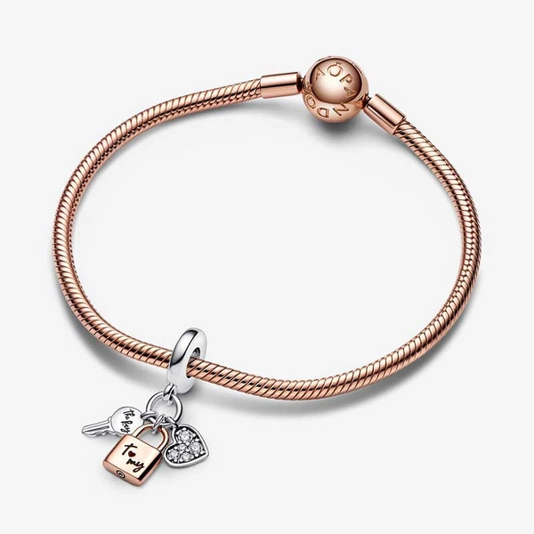Bicolor Schlüssel, Vorhängeschloss & Herz Dreifacher Charm-Anhänger von PANDORA, Schneller Versand - Nordicspectra.de