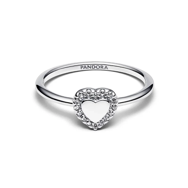 umgeben von funkelnden Steinen aus Sterlingsilber aus der Pandora Timeless-Kollektion.