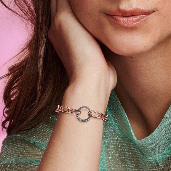 Pandora ME Runder Styling-Connector von PANDORA, Schneller Versand - Nordicspectra.de