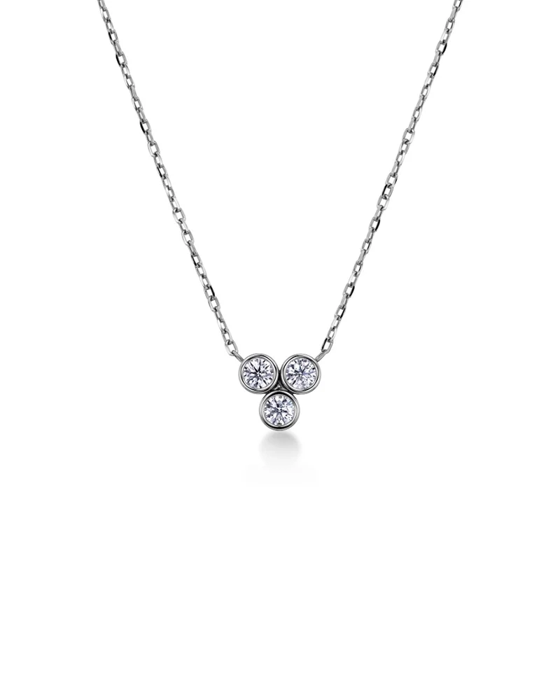 Halsband i polerat rostfritt stål med tre gnistrande cubic zirconia-stenar