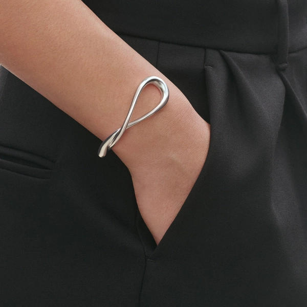 GJ_SS25_ECOM_SHOOT_MERCY_BRACELET_20001405 (2)