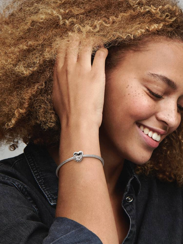 798825c00-pandora-berlocker-3