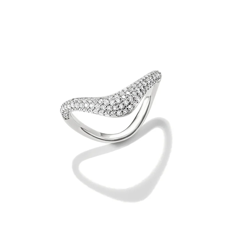 Thomas Sabo - Glittrande V&aring;gformad Ring