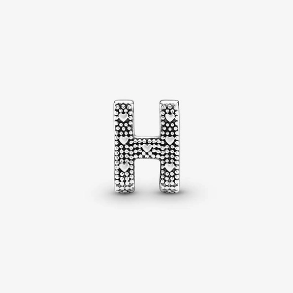 Letter H Alphabet Hela - PANDORA - Suuri valikoima & ilmainen lahjapaketointi - Nordicspectra.fi