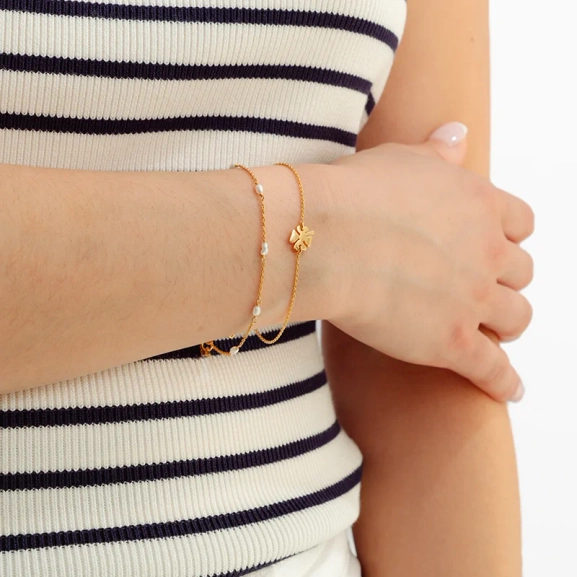 Treasure Multi Pearl Bracelet Gold - Syster P - Snabb leverans & Gratis paketinslagning - Nordic Spectra