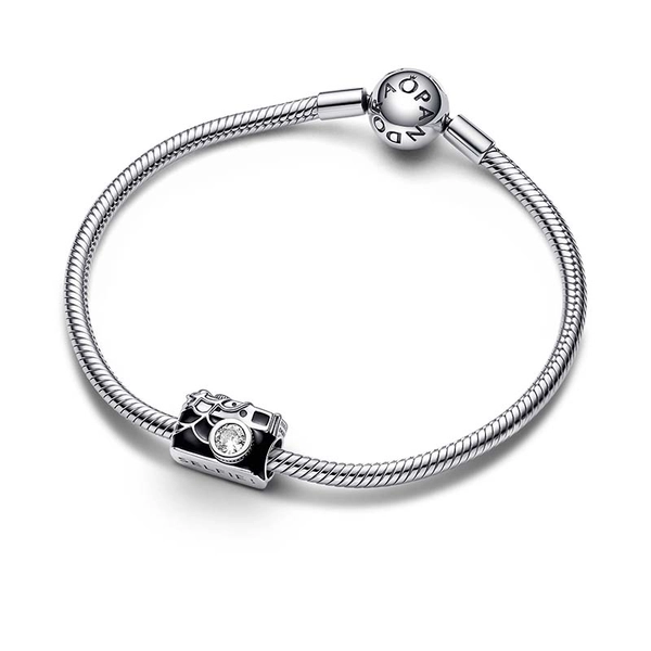 Marvel Spider-Man Camera Selfie Charm - PANDORA - Snabb frakt & paketinslagning - Nordicspectra.se