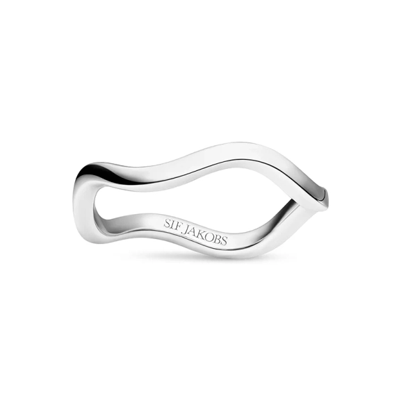 Ellera Waves Pianura Ring i elegant silver från Sif Jakobs