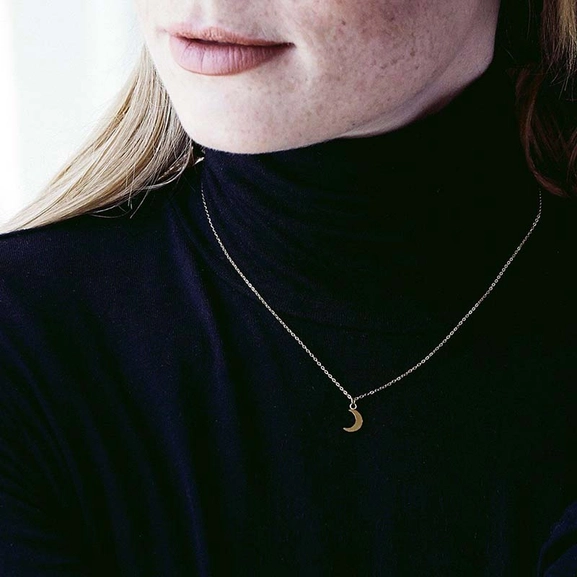 Bright Night Necklace Short Gold - Edblad - Snabb frakt & paketinslagning - Nordicspectra.se