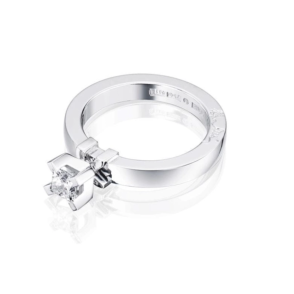 Dolce Vita Princess Ring 0.40 ct White Gold - Efva Attling ringar - Snabb frakt & paketinslagning - Nordicspectra.se