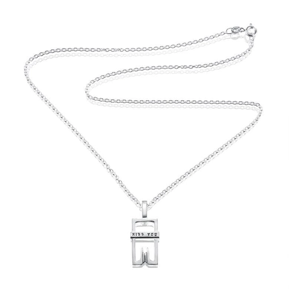 Little Miss You Pendant - Efva Attling halsband - Snabb frakt & paketinslagning - Nordicspectra.se