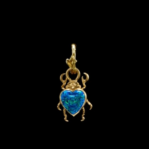 Beetle Hoop Earring Gold i 18K guldpläterat silver med syntetisk opal