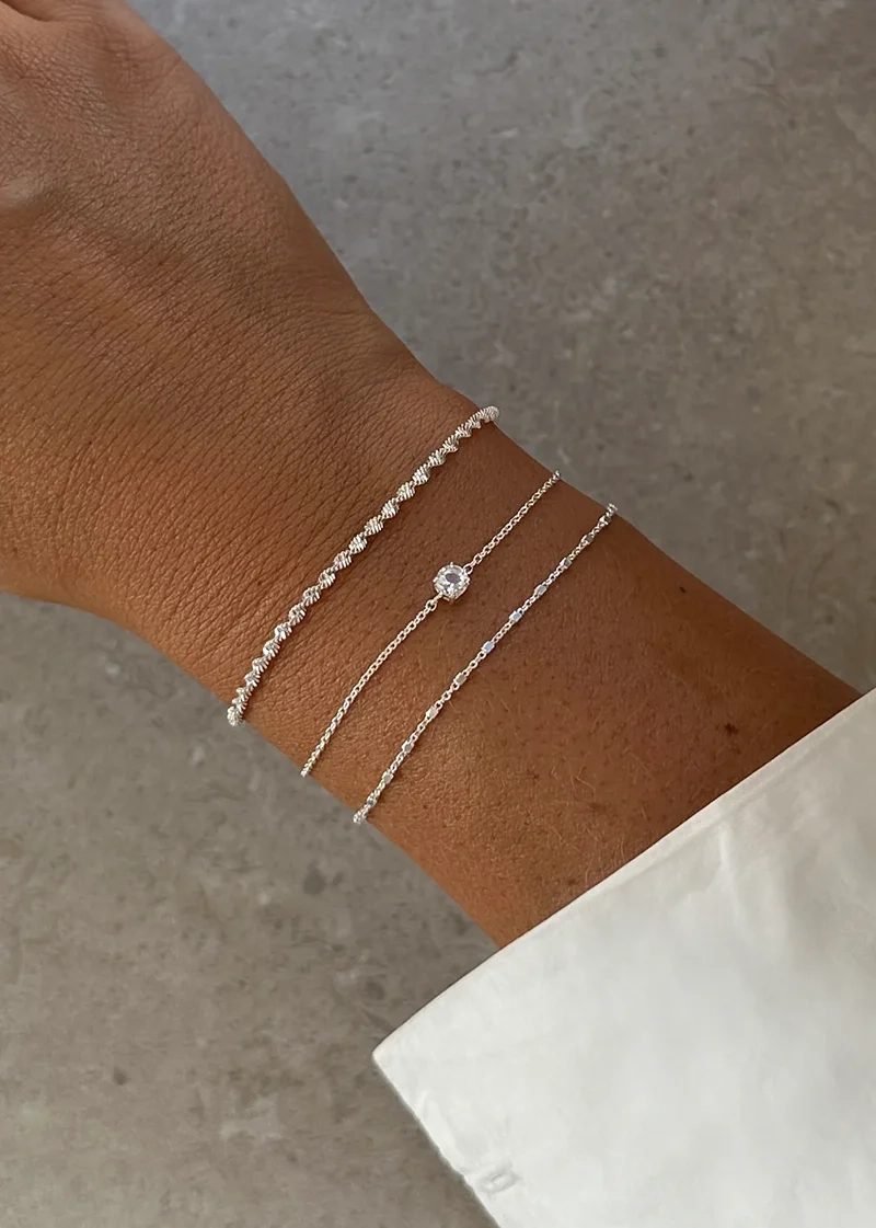 elegant och stilrent armband