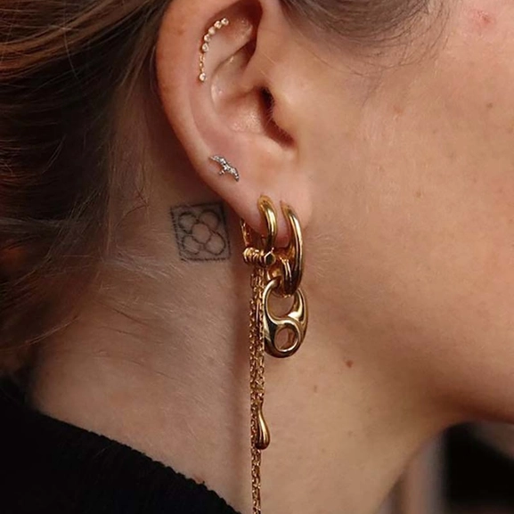 Rain Earrings Gold - Maria Black - Snabb frakt & paketinslagning - Nordic Spectra
