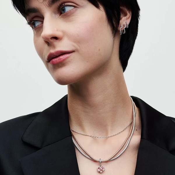 Infinity Halsband - PANDORA - Snabb leverans & paketinslagning - Nordic Spectra