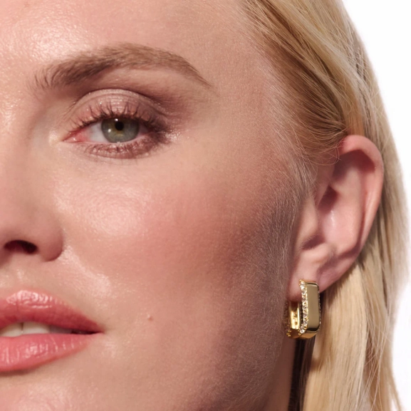 18K guldpläterat silver.