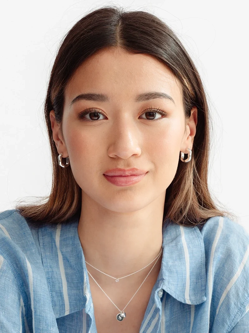 Bolded Wavy Earrings Silver - Syster P - Snabb leverans & Gratis paketinslagning - Nordic Spectra