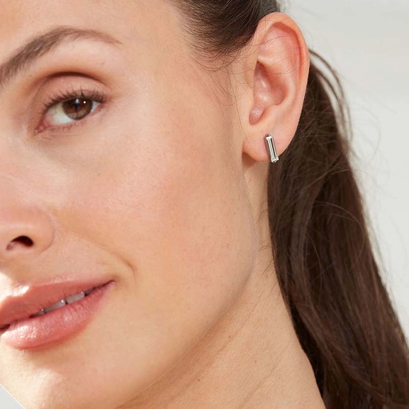 Sophie Studs Steel - Edblad - Snabb frakt & paketinslagning - Nordicspectra.se