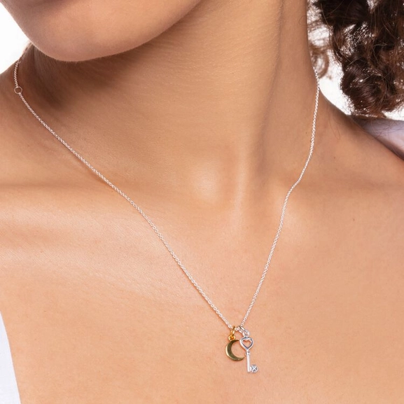 Halsband med Måne Guld - Thomas Sabo halsband - Snabb frakt & paketinslagning - Nordicspectra.se