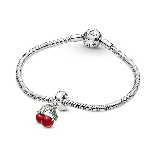Asymmetrical Cherry Fruit Dangle Charm - PANDORA - Snabb frakt & paketinslagning - Nordicspectra.se