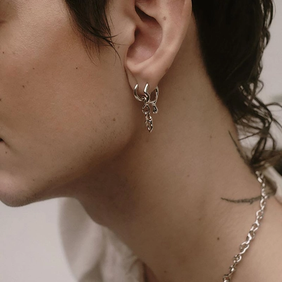 Juno Necklace - Maria Black - Snabb frakt & paketinslagning - Nordic Spectra