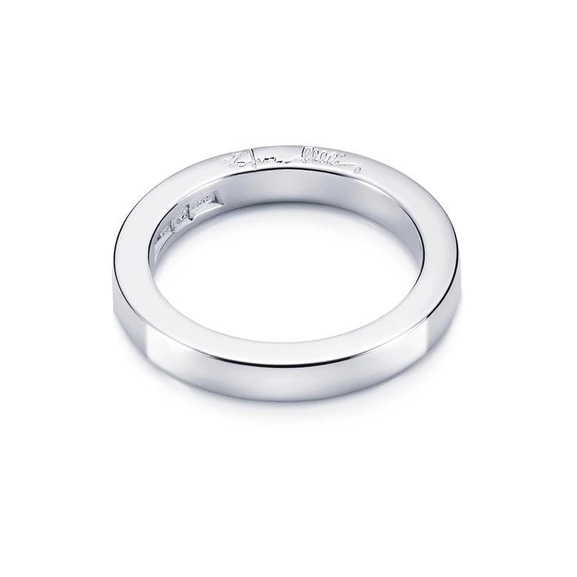 Half Round Ring - Efva Attling ringar - Snabb frakt & paketinslagning - Nordicspectra.se