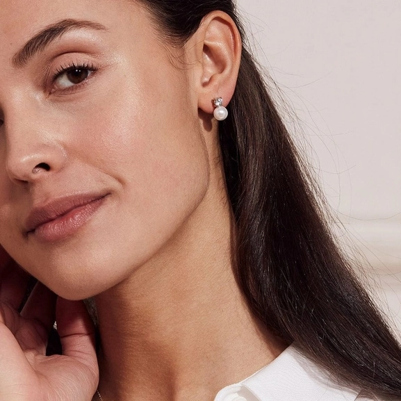 Luna Studs L Gold - Edblad - Snabb frakt & paketinslagning - Nordicspectra.se