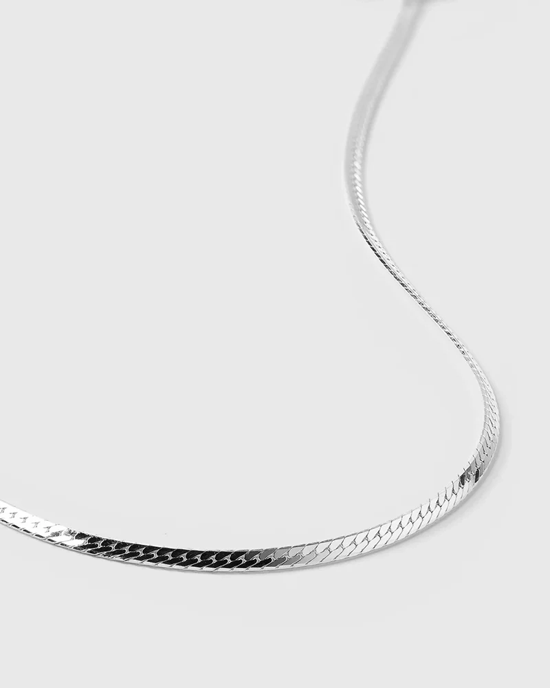 Herringbone Necklace Silver - Syster P - Snabb leverans & Gratis paketinslagning - Nordic Spectra