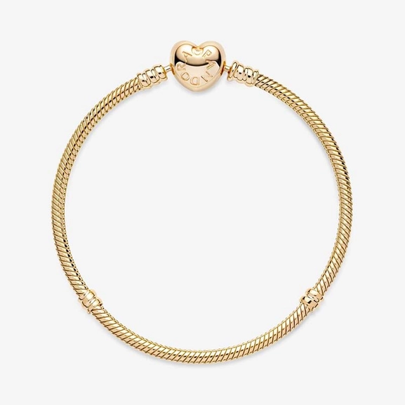 Pandora Moments Schlangen-Gliederarmband mit Herz-Verschluss von PANDORA, Schneller Versand - Nordicspectra.de