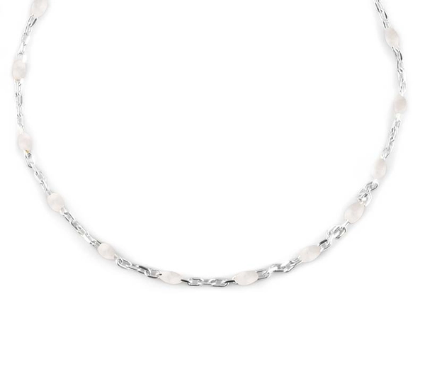 Letters Beaded Necklace White Silver -CU Jewellery - Snabb frakt & paketinslagning - Nordicspectra.se